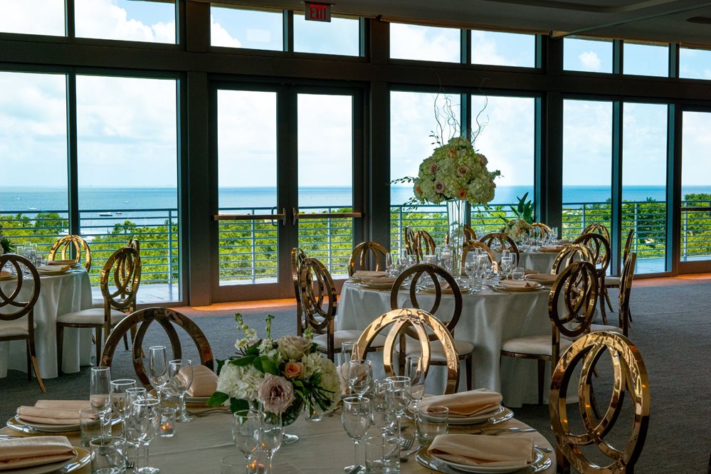 starlight ballroom dining table setting